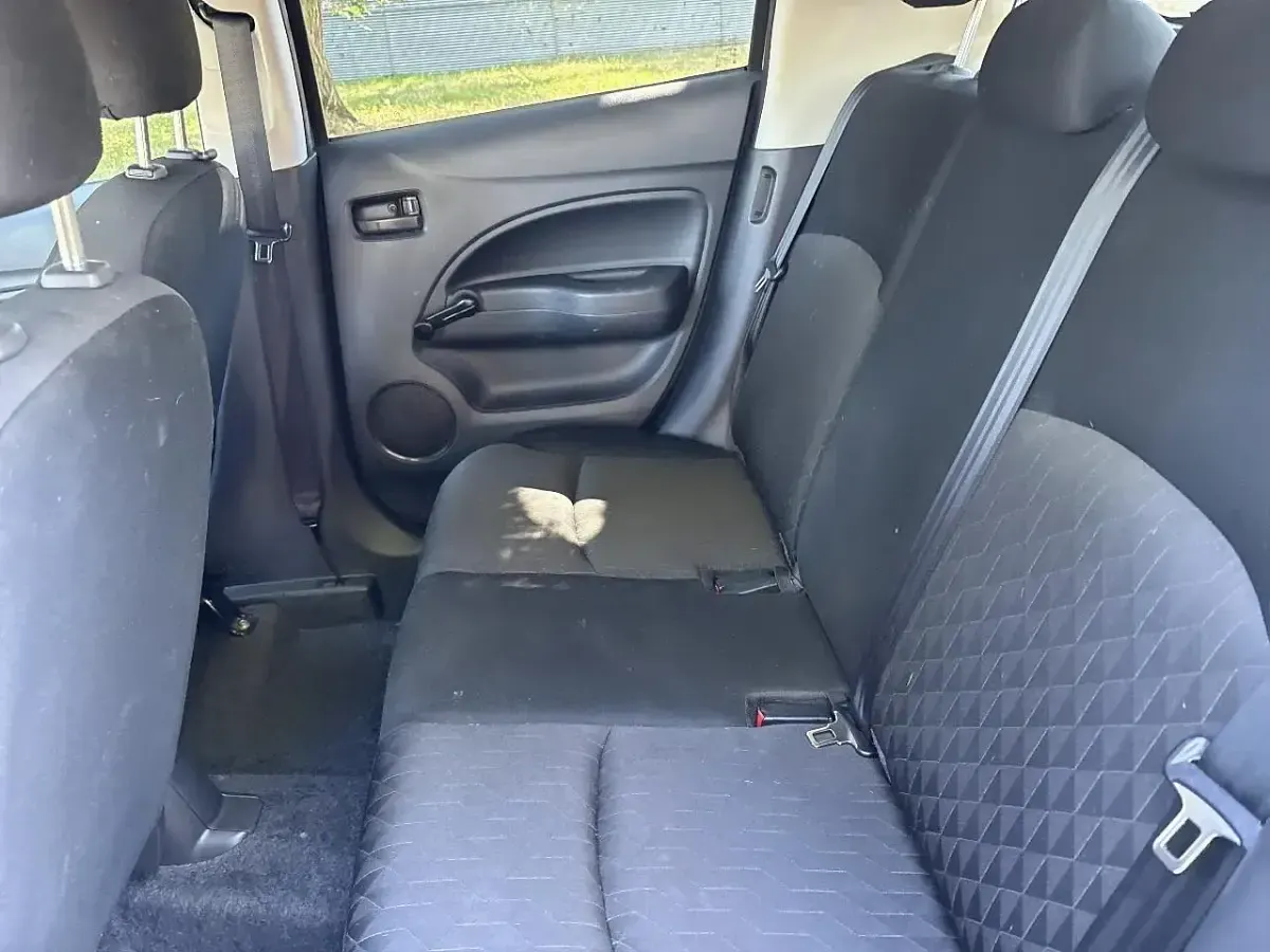 Usata Mitsubishi Space Star Intense 80 CV (58 kW) 2022 Grigio Utilitaria