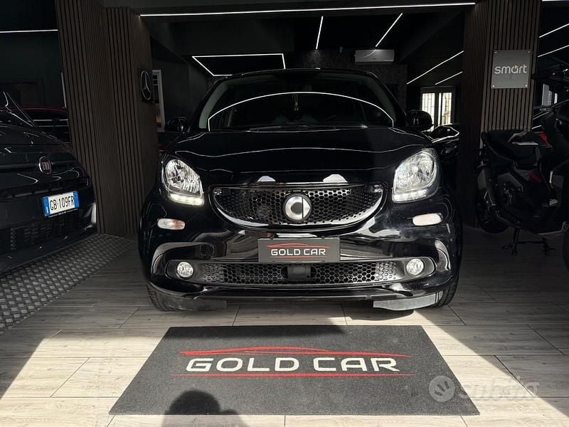 Usata Smart ForFour Passion 89 CV (65 kW) 2018 Nero Utilitaria