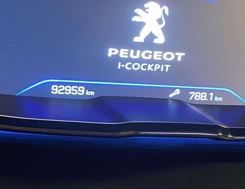 Usata Peugeot 5008 GT-line 131 CV (96 kW) 2020 Marrone Monovolume