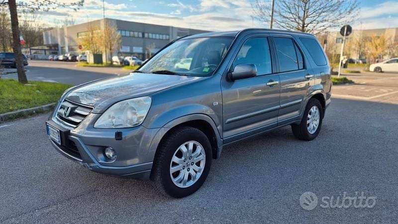 Usata Honda CR-V EX 140 CV (102 kW) 2006 Grigio SUV