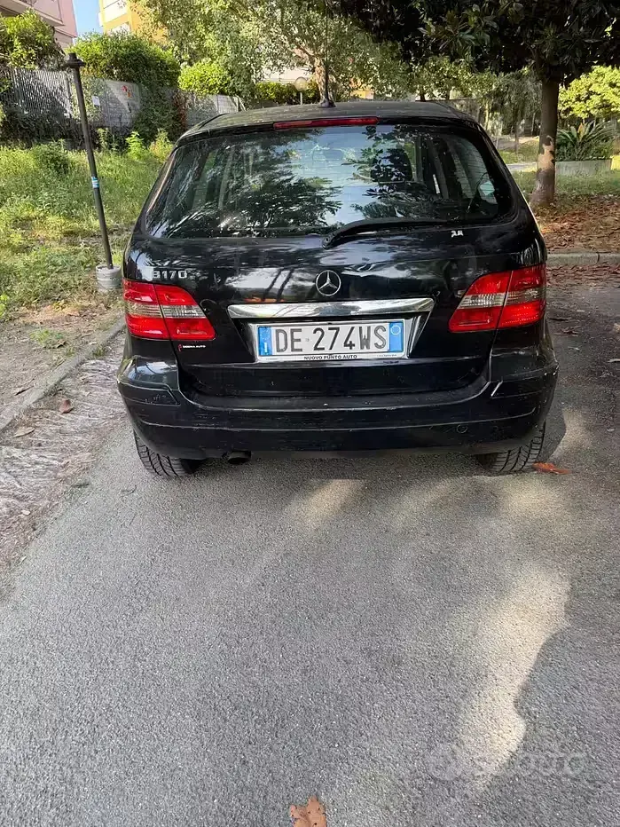 Usata Mercedes B170 116 CV (85 kW) 2007 Nero Monovolume