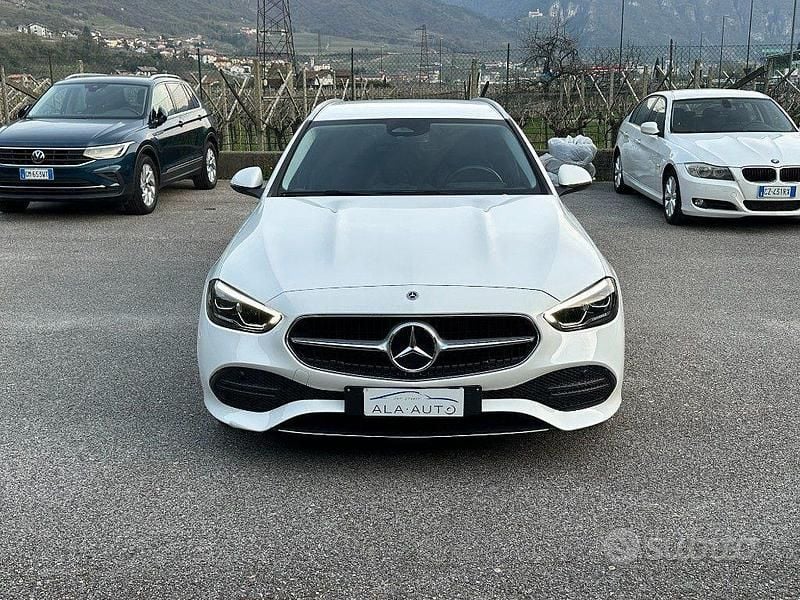 Usata Mercedes C220 200 CV (147 kW) 2022 Bianco Station wagon