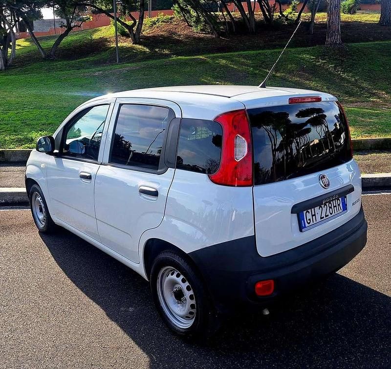 Usata Fiat Panda 69 CV (50 kW) 2021 Bianco Furgone