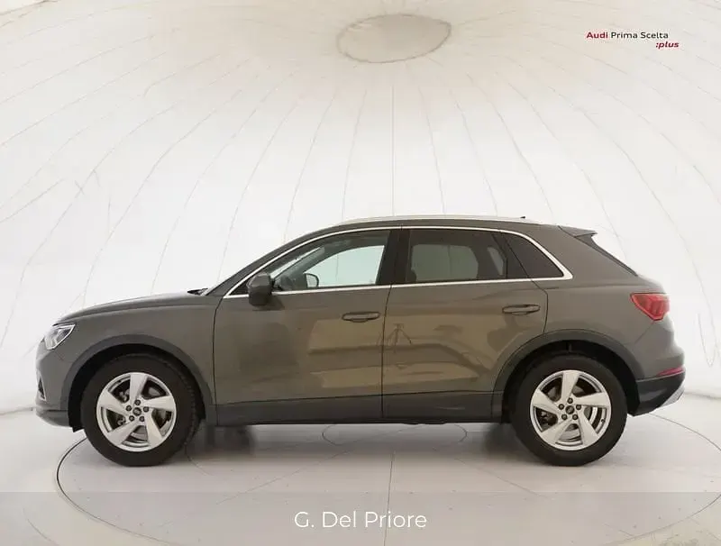 Usata Audi Q3 Advanced 150 CV (110 kW) 2025 Grigio SUV