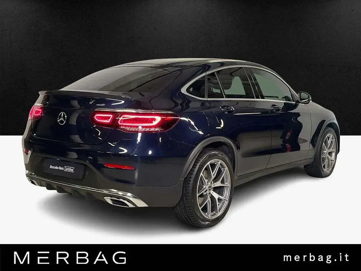 Usata Mercedes GLC300e Premium Plus 320 CV (235 kW) 2022 Blu SUV