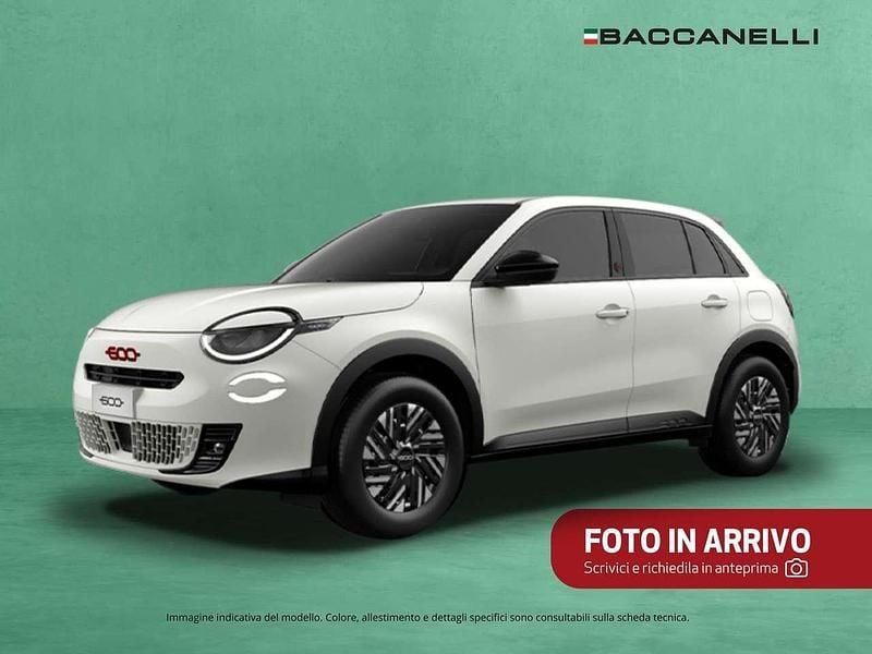 Beige Usata 2024 Fiat 600E La Prima SUV | 21.750 € (Ottimo prezzo) - Immagine 1/1