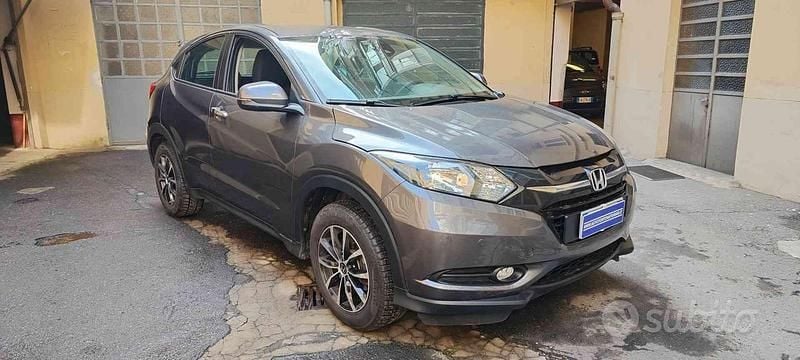 Usata Honda HR-V Elegance 131 CV (96 kW) 2017 Grigio scuro metallizzato SUV