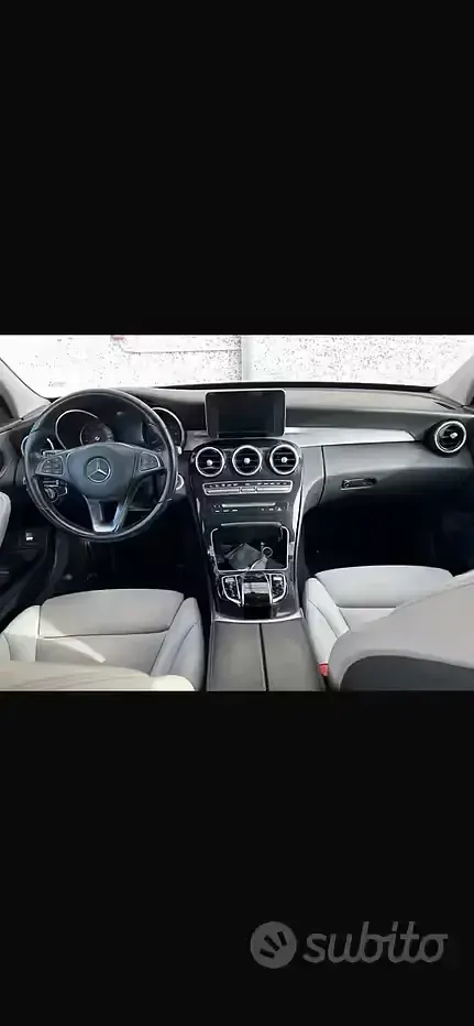 Usata Mercedes C180 116 CV (85 kW) 2016 Grigio Station wagon