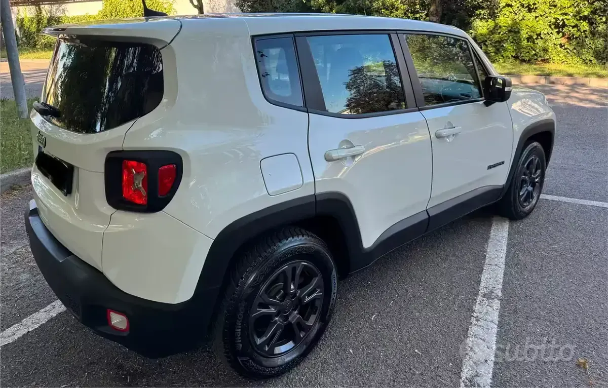 Usata Jeep Renegade 130 CV (95 kW) 2022 Bianco SUV