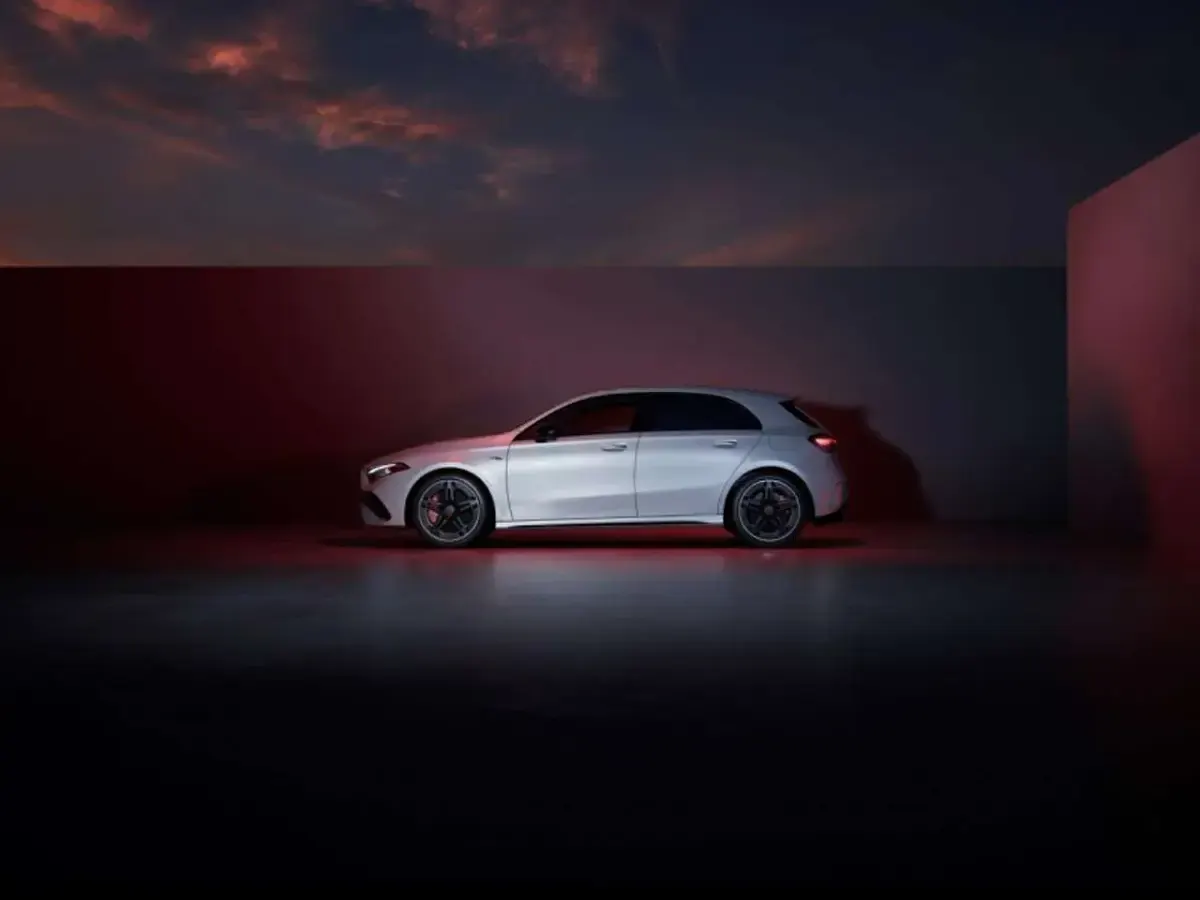 Usata Mercedes A35 AMG Advanced Plus 306 CV (225 kW) 2023 Argento Berlina
