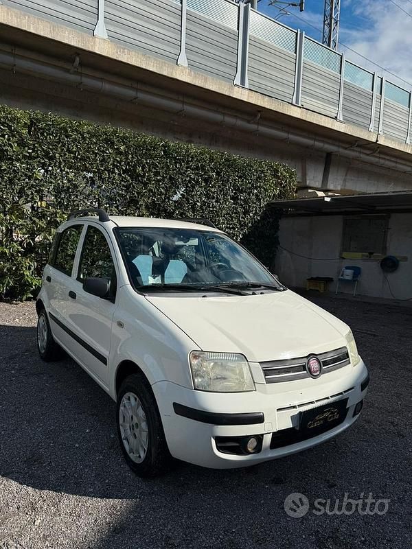 Usata Fiat Panda 69 CV (50 kW) 2009 Bianco Utilitaria
