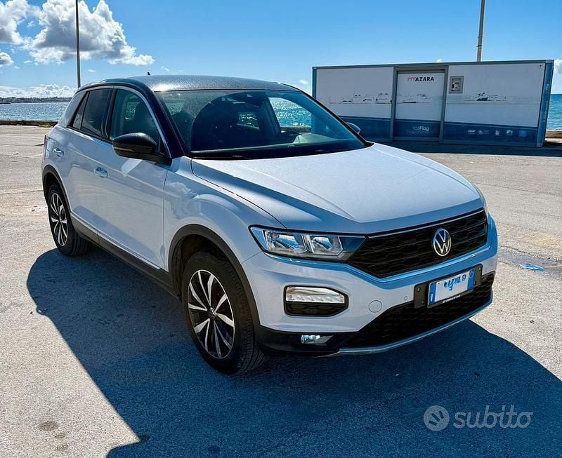 Usata VW T-Roc Style 116 CV (85 kW) 2020 Bianco SUV
