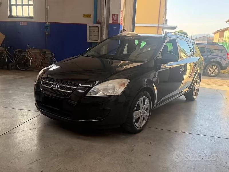 Usata Kia Ceed GT LX 90 CV (66 kW) 2009 Nero Station wagon