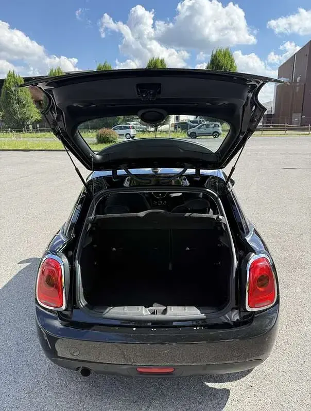 Usata Mini One D Business 95 CV (69 kW) 2017 Nero Utilitaria