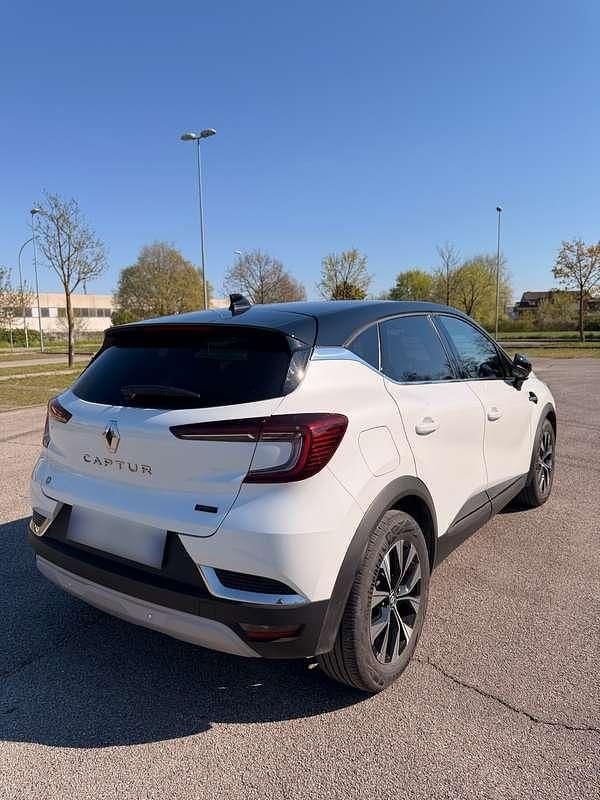 Usata Renault Captur Techno 143 CV (105 kW) 2023 SUV