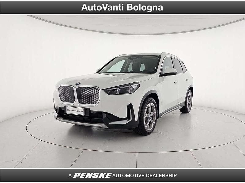 Bianco Usata 2025 BMW iX1 xLine SUV | 33.580 € (Ottimo prezzo) - Immagine 1/3