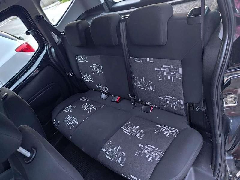 Usata Fiat Qubo Trekking 75 CV (55 kW) 2011 Nero Monovolume