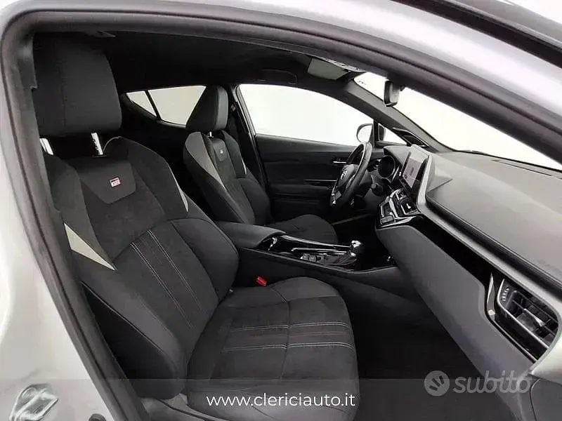Usata Toyota C-HR Sport 184 CV (135 kW) 2022 Bianco SUV