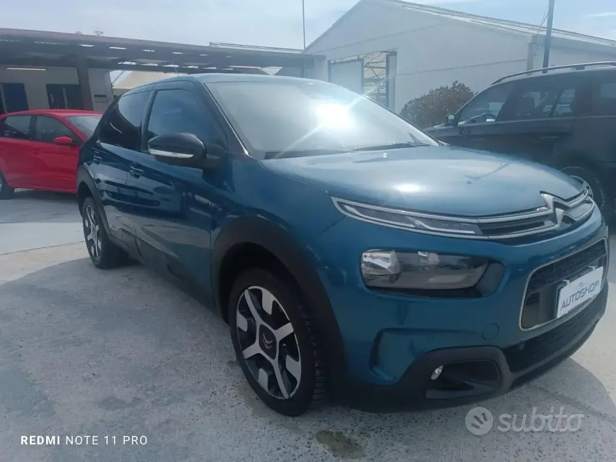 Usata Citroën C4 Shine 99 CV (72 kW) 2018 Blu Berlina