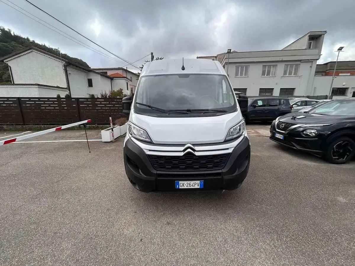 Usata Fiat Ducato 33 140 CV (102 kW) 2022 Bianco Furgone