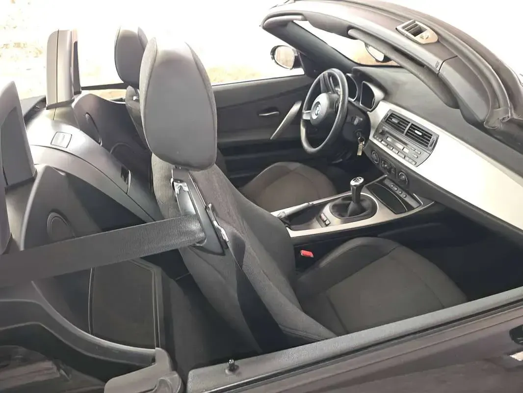 Usata BMW Z4 177 CV (130 kW) 2006 Nero Cabrio