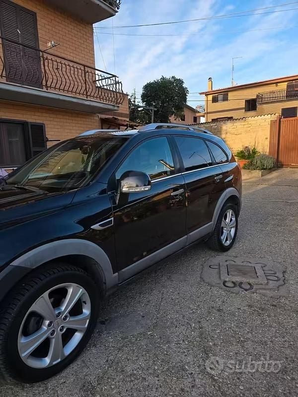 Usata Chevrolet Captiva 184 CV (135 kW) 2013 Nero SUV