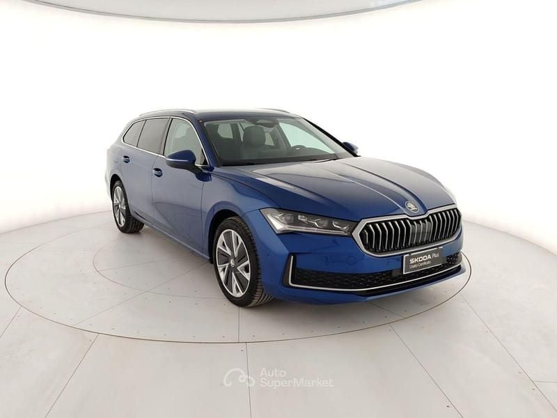Nuova Skoda Superb Style 150 CV (110 kW) 2025 Blu Station wagon