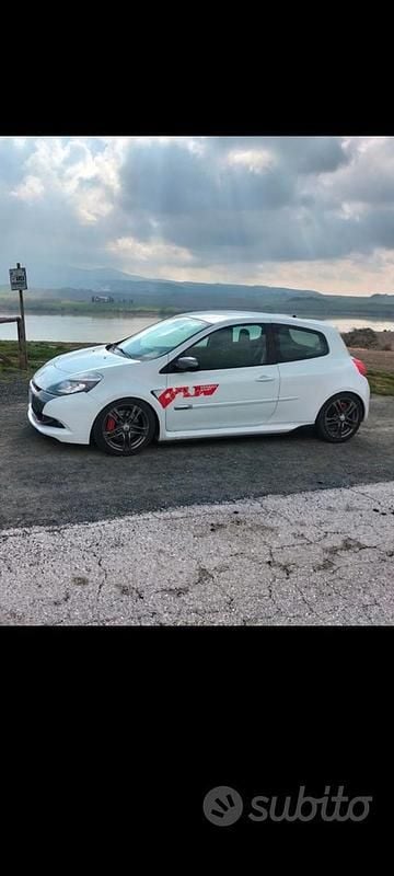 Usata Renault Clio II R.S. 201 CV (147 kW) 2009 Bianco Berlina