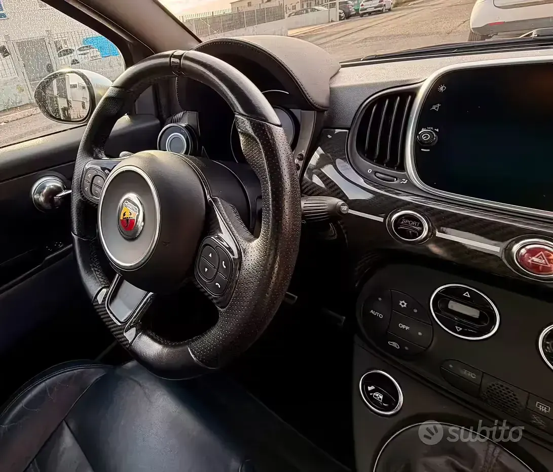 Usata Abarth 695 180 CV (132 kW) 2018 Utilitaria