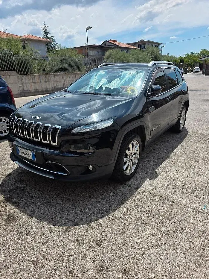 Usata Jeep Cherokee 140 CV (102 kW) 2014 SUV