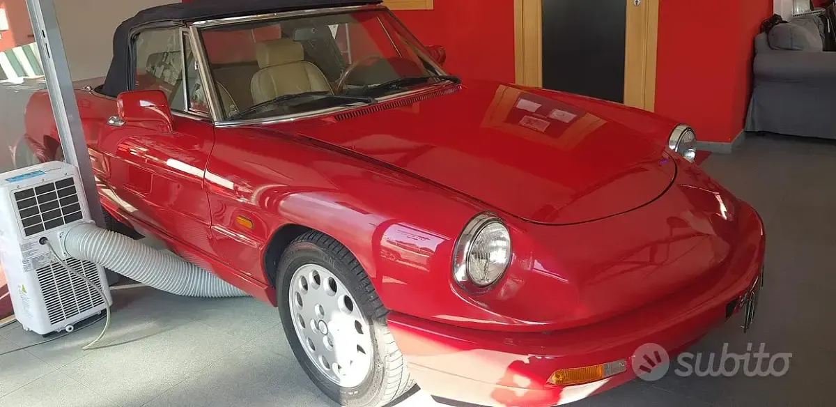 Usata Alfa Romeo Spider 122 CV (89 kW) 1991 Rosso Cabrio