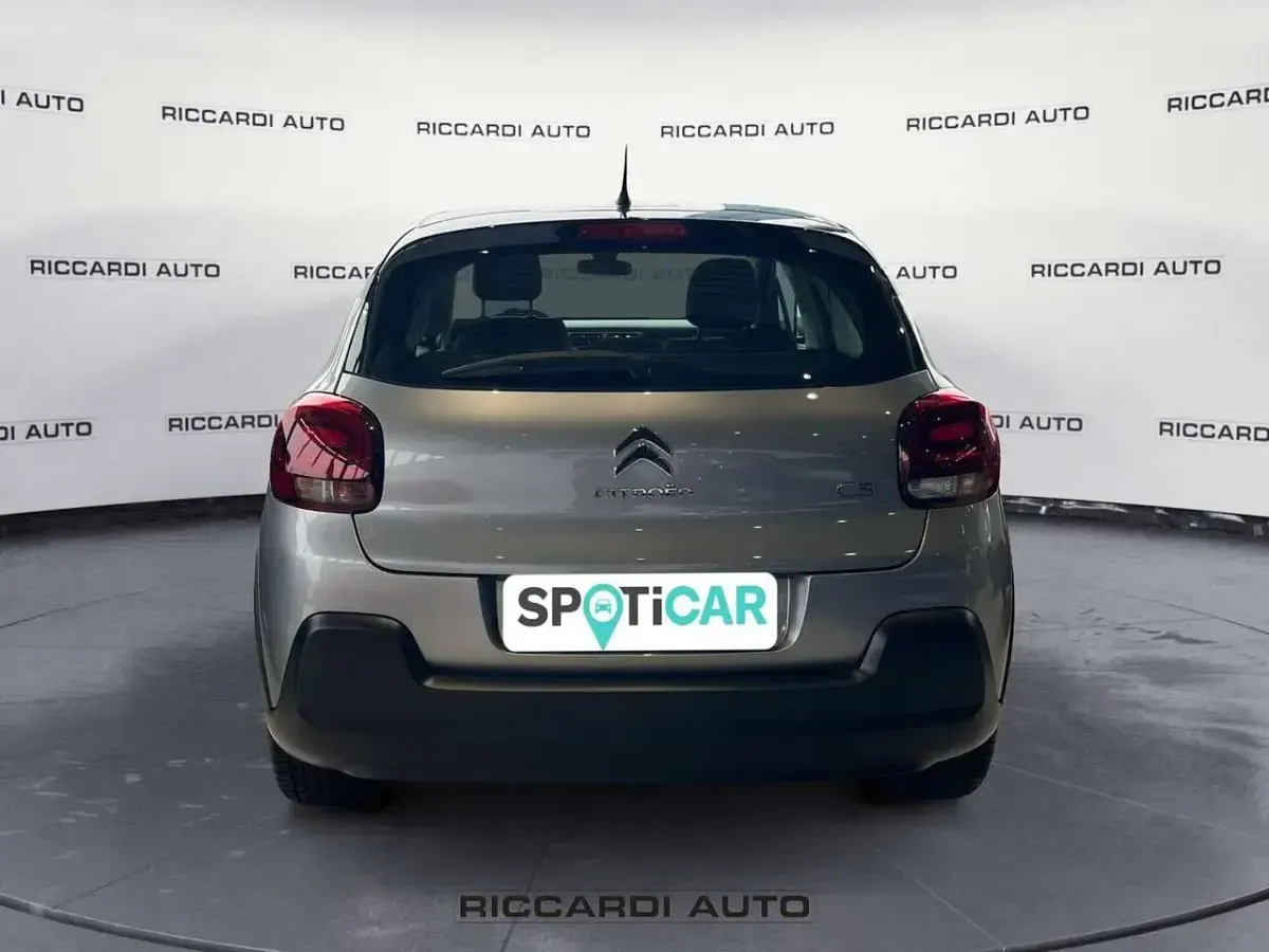 Usata Citroën C3 PureTech 83 CV (61 kW) 2022 Grigio Utilitaria