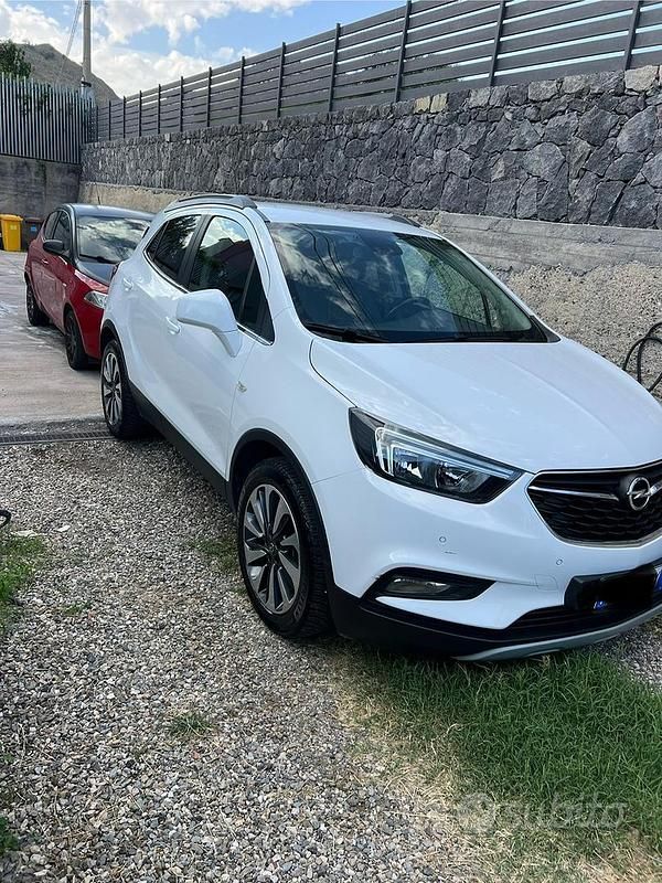 Usata Opel Mokka 136 CV (100 kW) 2019 Bianco SUV