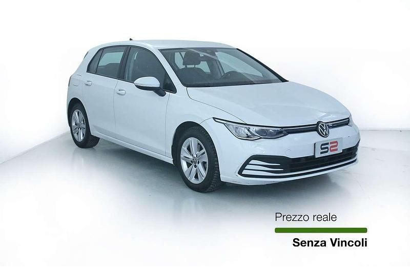 Usata VW Golf VIII Life 110 CV (80 kW) 2021 Bianco Utilitaria