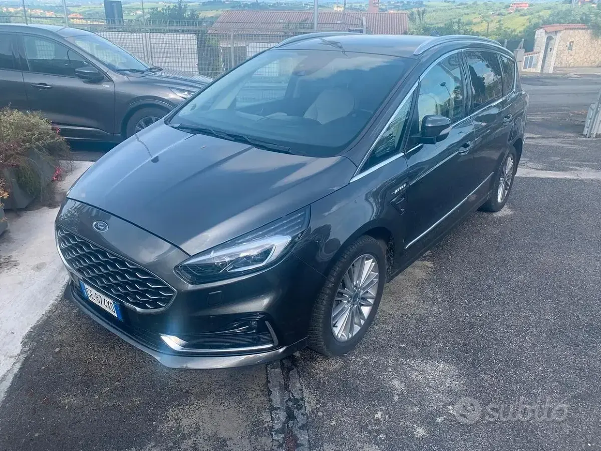 Usata Ford S-MAX Vignale 190 CV (139 kW) 2021 Grigio Monovolume