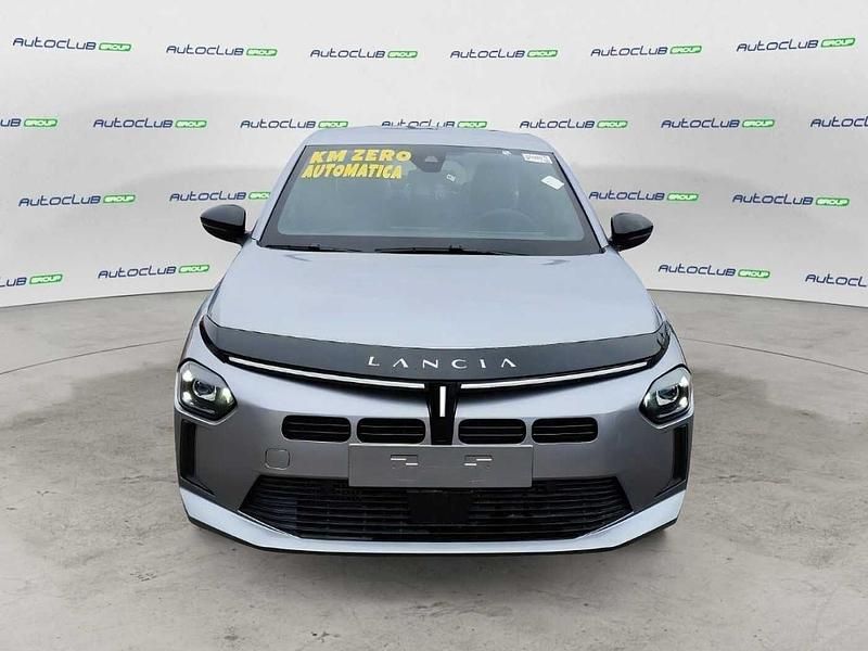 Nuova Lancia Ypsilon 101 CV (74 kW) 2025 Verde Utilitaria