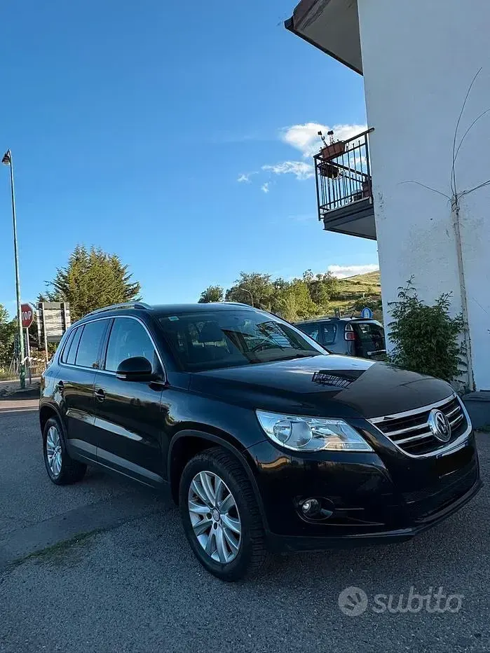 Usata VW Tiguan 140 CV (102 kW) 2011 Nero SUV