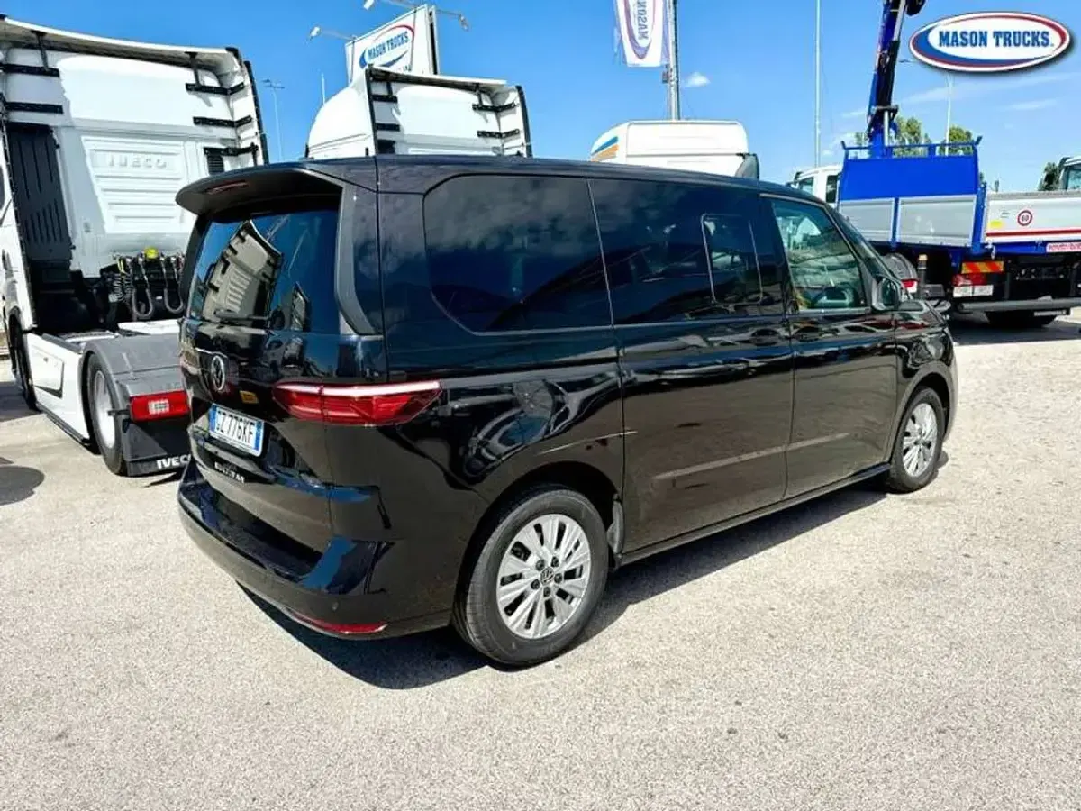 Usata VW Multivan 150 CV (110 kW) 2025 Nero Monovolume