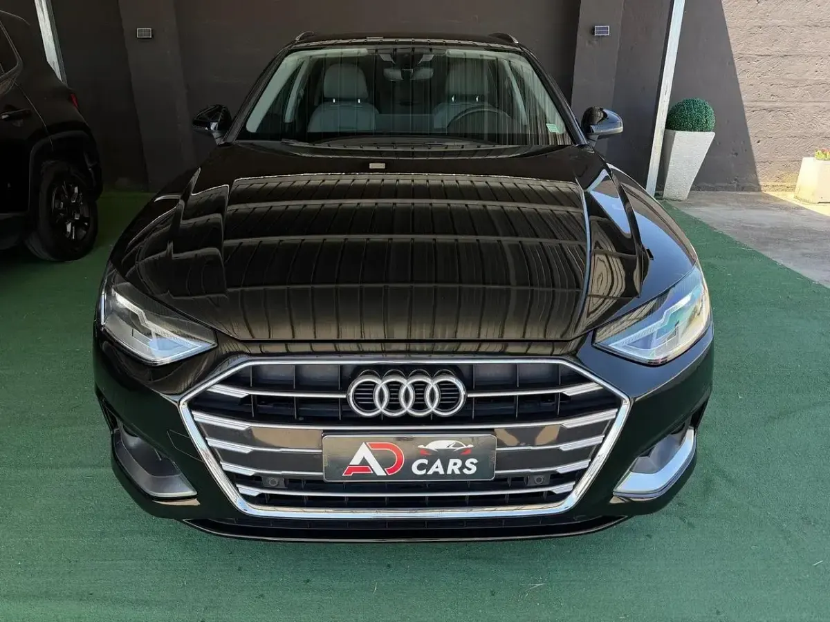 Usata Audi A4 Advanced 135 CV (99 kW) 2021 Nero Station wagon