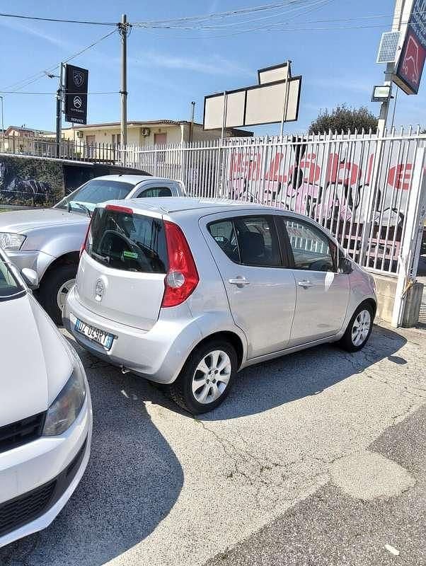 Usata Opel Agila Enjoy 86 CV (63 kW) 2009 Utilitaria