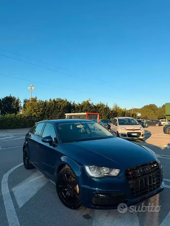 Usata Audi A3 2015 Bluazzurro Berlina