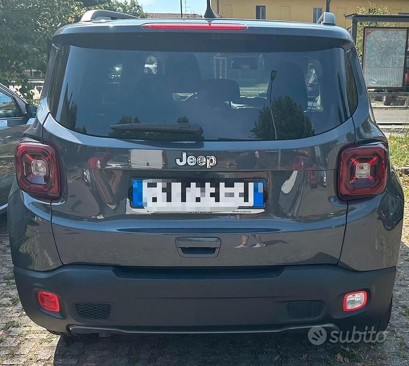Usata Jeep Renegade 190 CV (139 kW) 2023 Grigio SUV