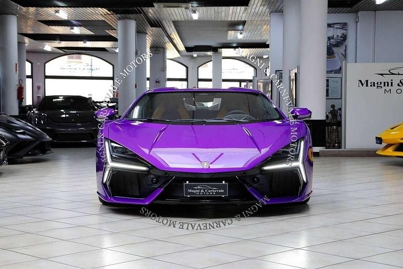 Usata Lamborghini Revuelto 1016 CV (747 kW) 2024 Viola pasifae Coupé