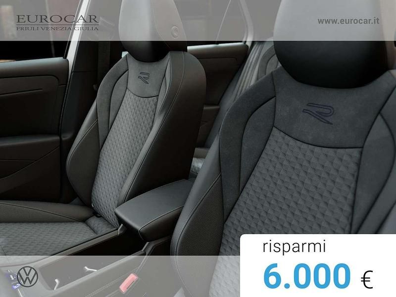 Nuova VW T-Roc R-line 150 CV (110 kW) 2026 Pure white nero SUV