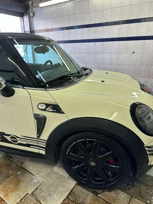 Usata Mini Cooper S Pepper 174 CV (127 kW) 2008 Bianco Utilitaria
