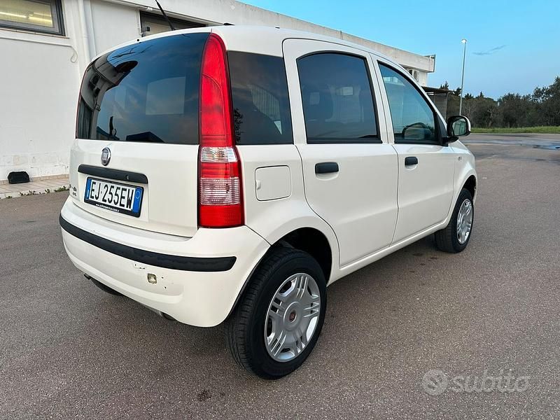 Usata Fiat Panda 4x4 69 CV (50 kW) 2010 Utilitaria