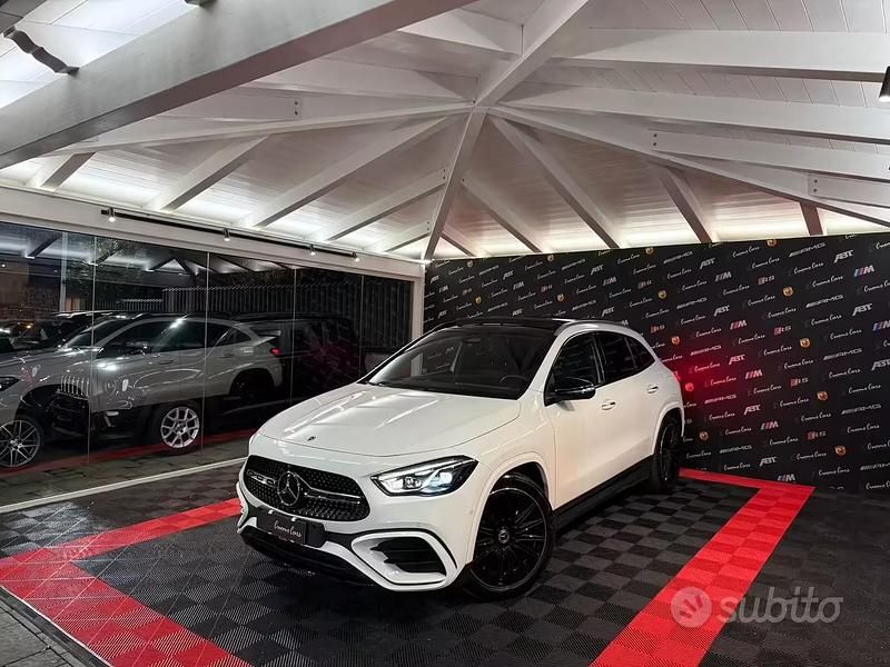 Usata Mercedes GLA200 Premium 150 CV (110 kW) 2024 Bianco SUV