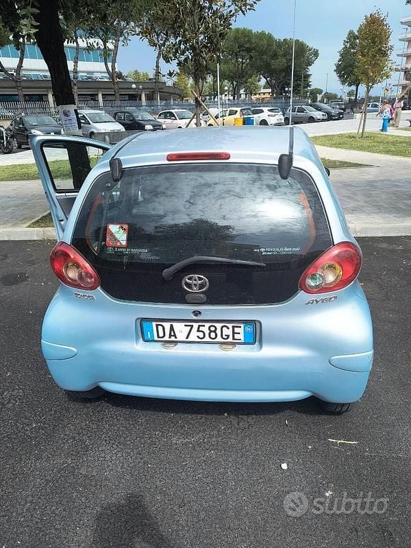 Usata 2008 Toyota Aygo Due volumi | 2200 € (Super prezzo) - Immagine 1/4