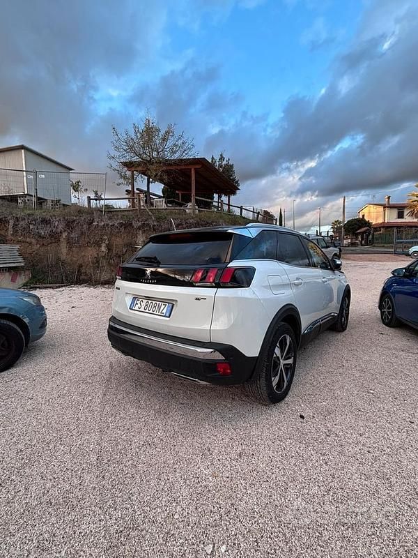 Usata Peugeot 3008 GTi 177 CV (130 kW) 2018 Bianco Monovolume