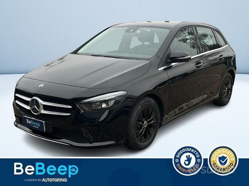 Usata Mercedes B180 116 CV (85 kW) 2022 Nero Monovolume